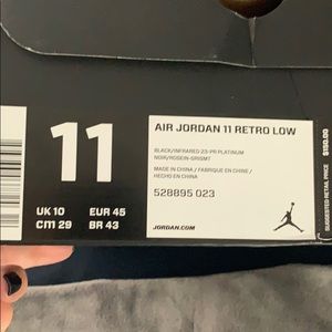 Air Jordan 11 Retro Low black size 11
